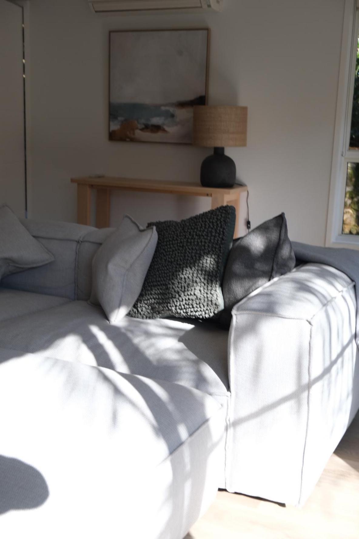 Som House 1 Shoal Bay