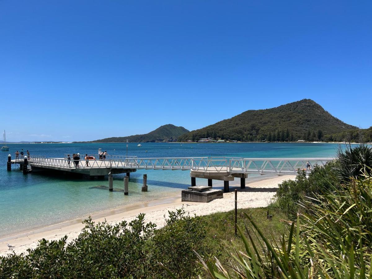 Som House 1 * Shoal Bay